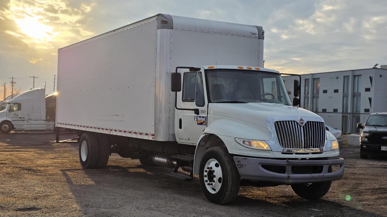 2017 International 4300 Box Truck Diesel