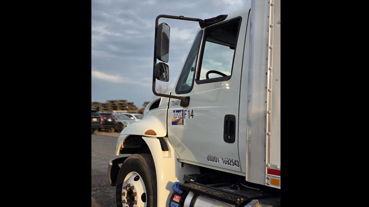 2017 International 4300 Box Truck Diesel
