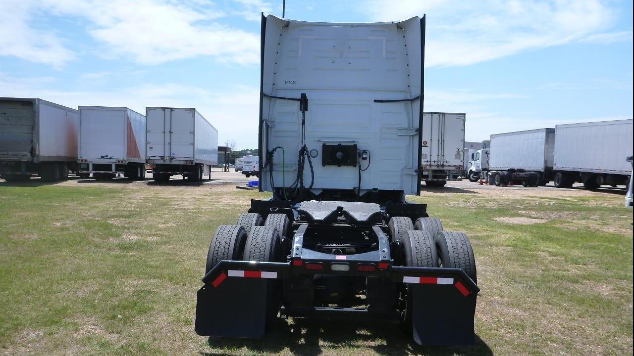 2023 Volvo VNL 760 . Diesel