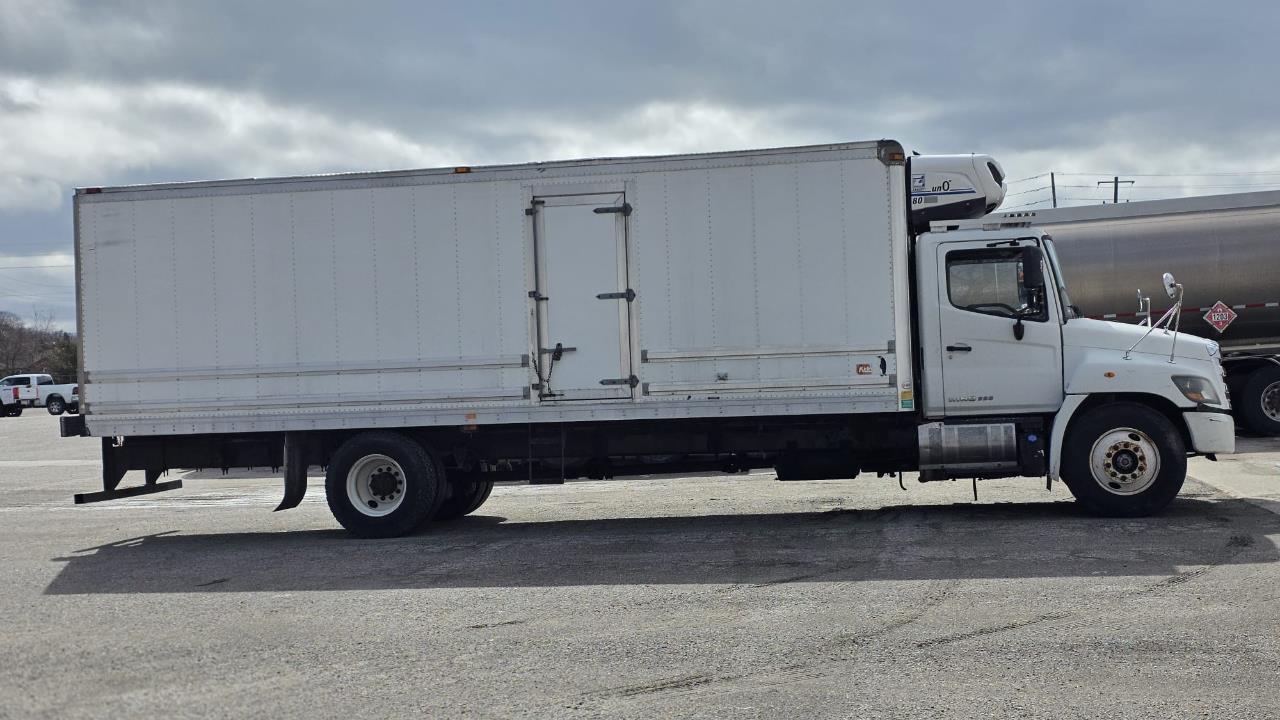 2016 Hino 338  Reefer Diesel
