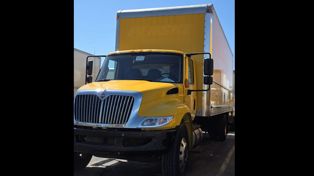 2019 International 4300 Box Truck Diesel