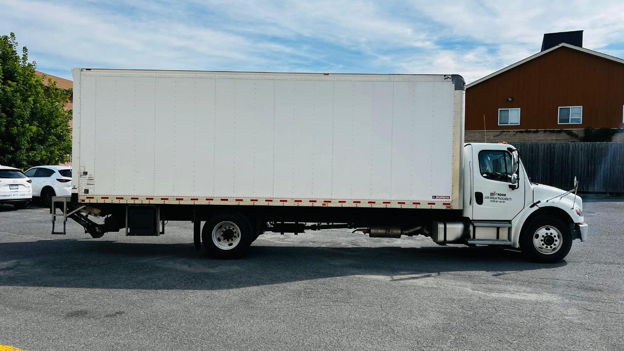 2020 Freightliner M2 106 Box Truck Diesel