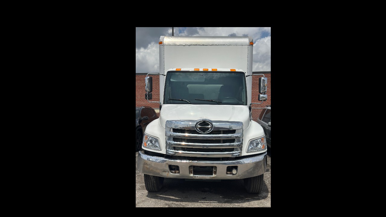 2016 Hino 338  Box Truck Diesel