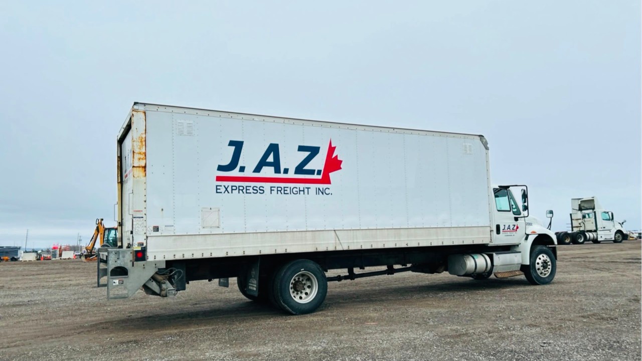 2017 International 4300 Box Truck Diesel