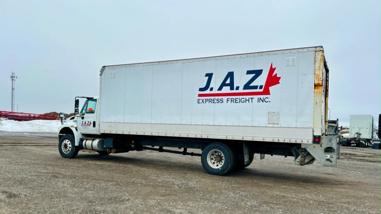 2017 International 4300 Box Truck Diesel