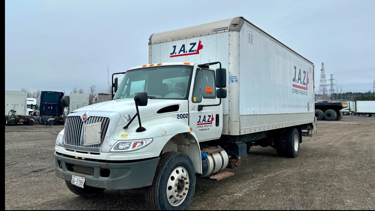 2017 International 4300 Box Truck Diesel