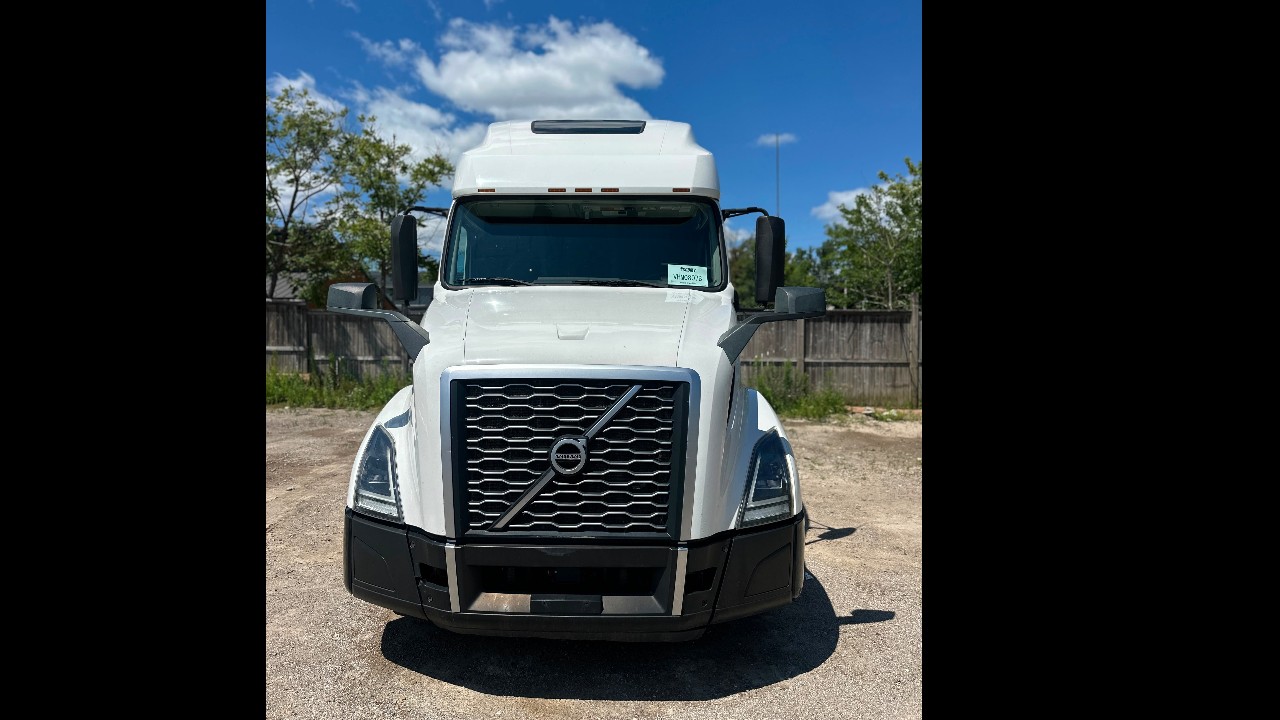 2022 Volvo VNL 760 . Diesel