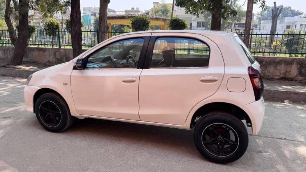Used 2013 Toyota Etios Liva  Diesel