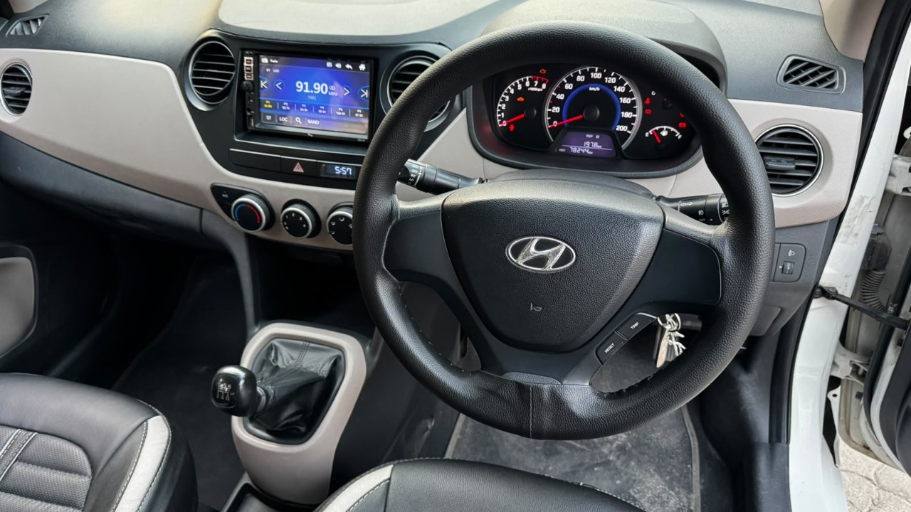 Used 2015 Hyundai Grand i10 Magna 1.2 Petrol