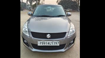 2017 Maruti Suzuki Swift VXI (O) Petrol