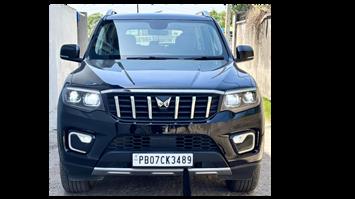 2025 Mahindra Scorpio N Z8T Diesel