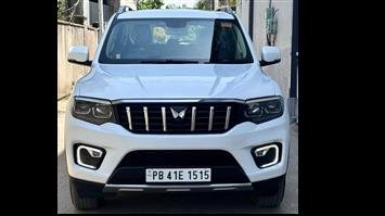 2024 Mahindra SCORPION z8s Diesel