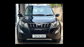2016 Mahindra XUV 500 W10 Diesel