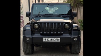 2023 Mahindra Thar 4/4 LX Diesel
