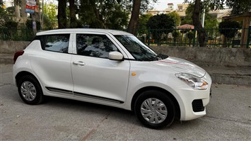 2022 Maruti Suzuki Swift LXI Petrol