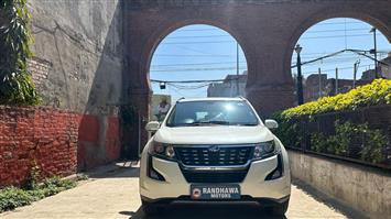 2018 Mahindra XUV500 W9 W9  Diesel